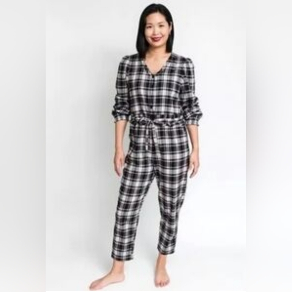 Smash + Tess Pants - NWT Smash + Tess Remy Henley Romper Black Plaid size Large